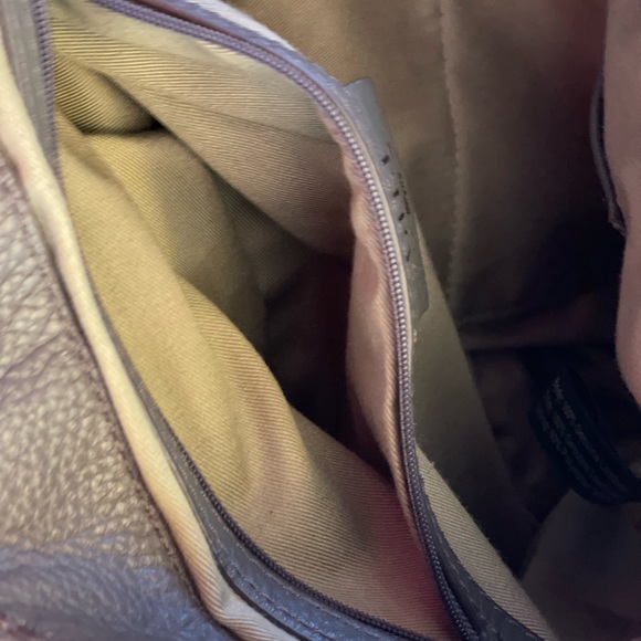 G.I.L.I Grey Leather Hobo Bag - Picture 11 of 11